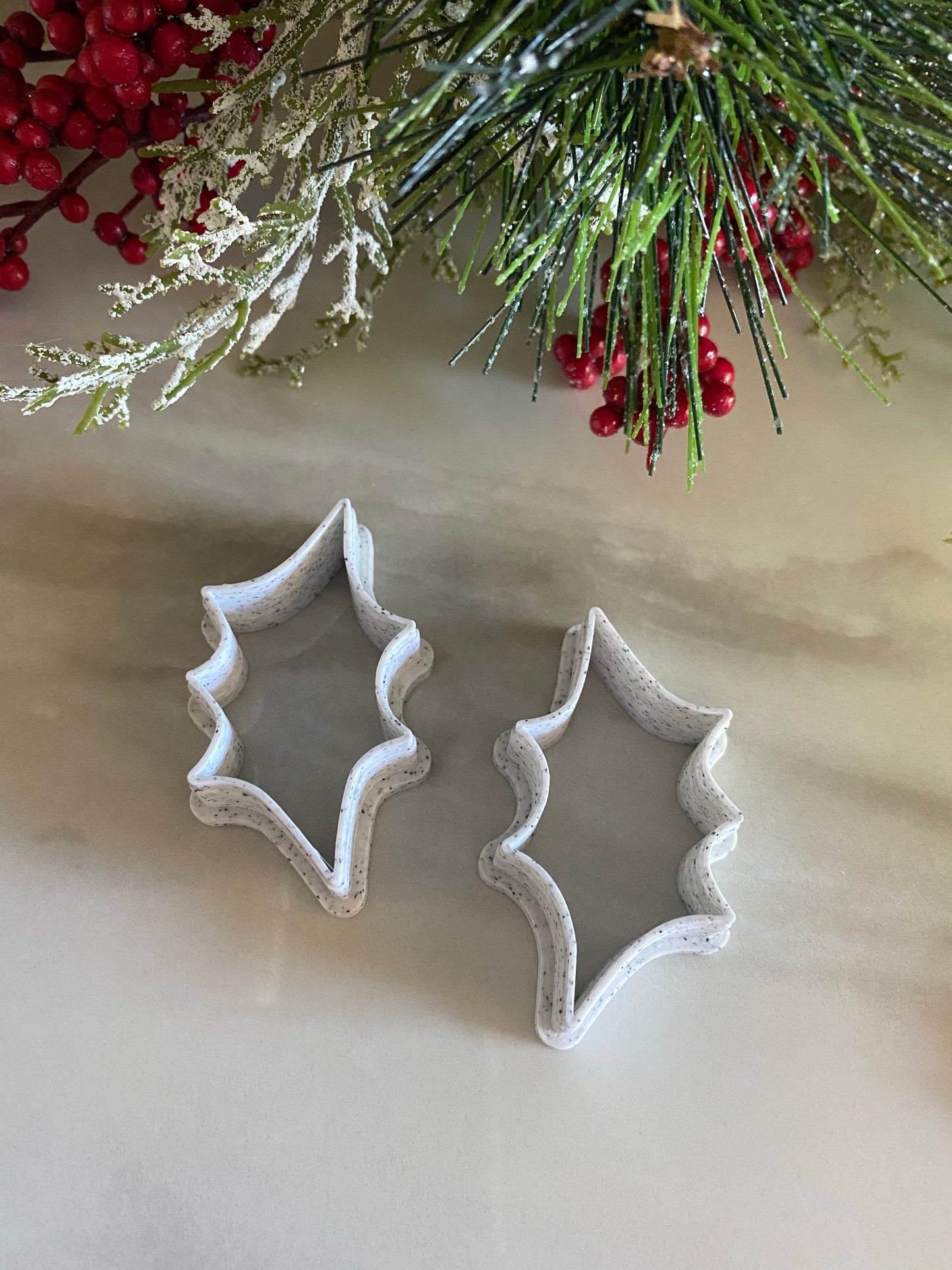 Holly Leaf Set (2 inch)- Polymer Clay Cutter