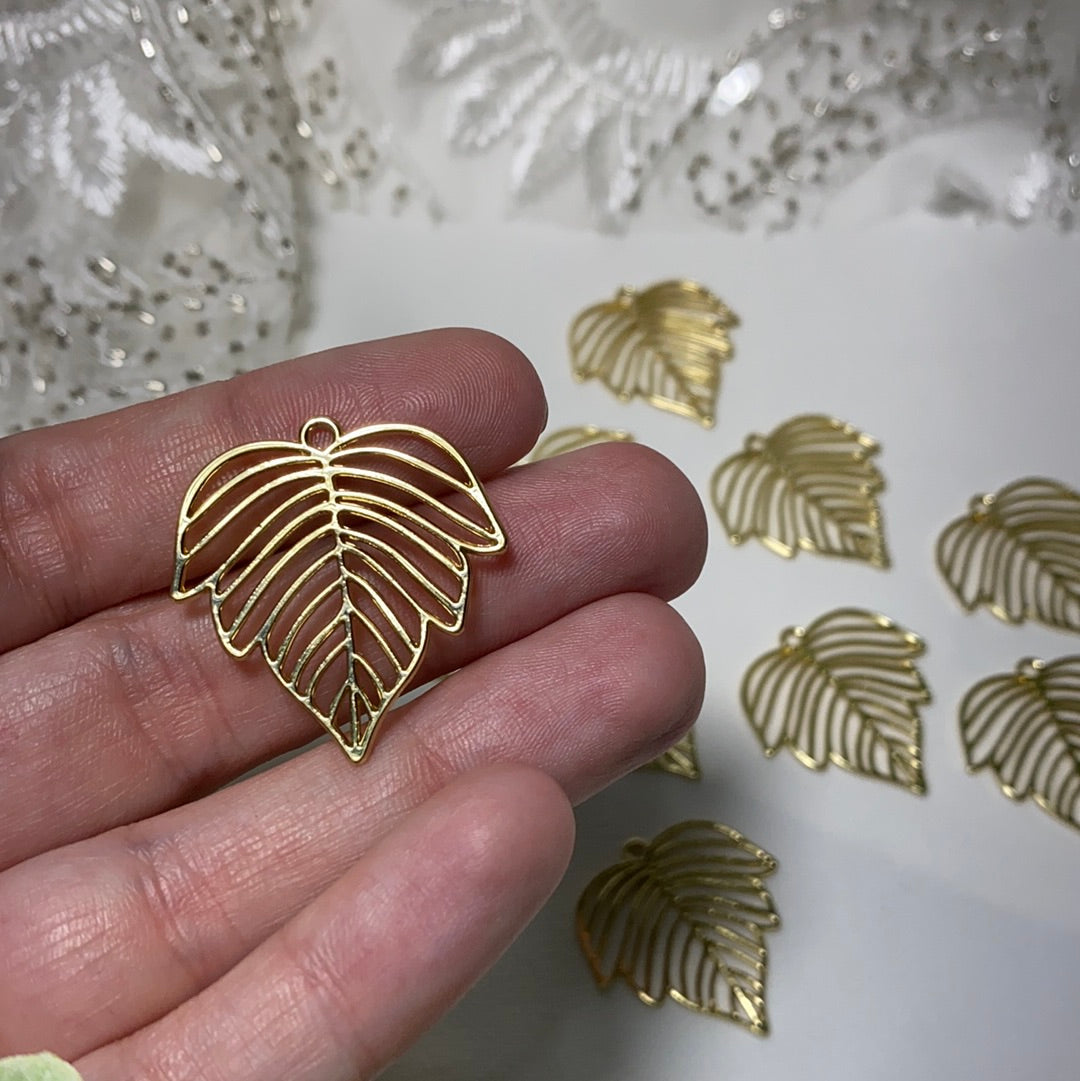 Leaf Deco - Gold Tone - Jewelry Findings